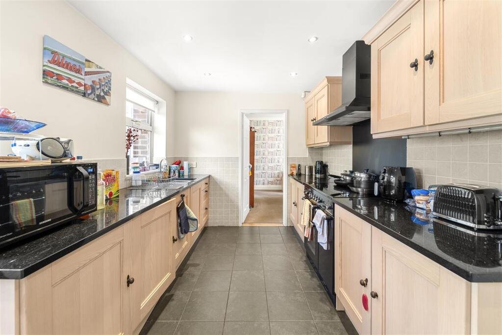 Boxgrove Road, Sale - More