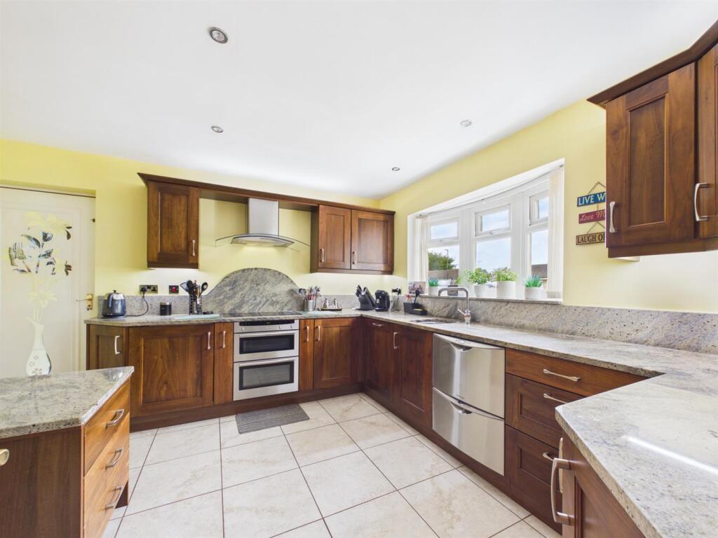 House in Newcastle upon Tyne - More