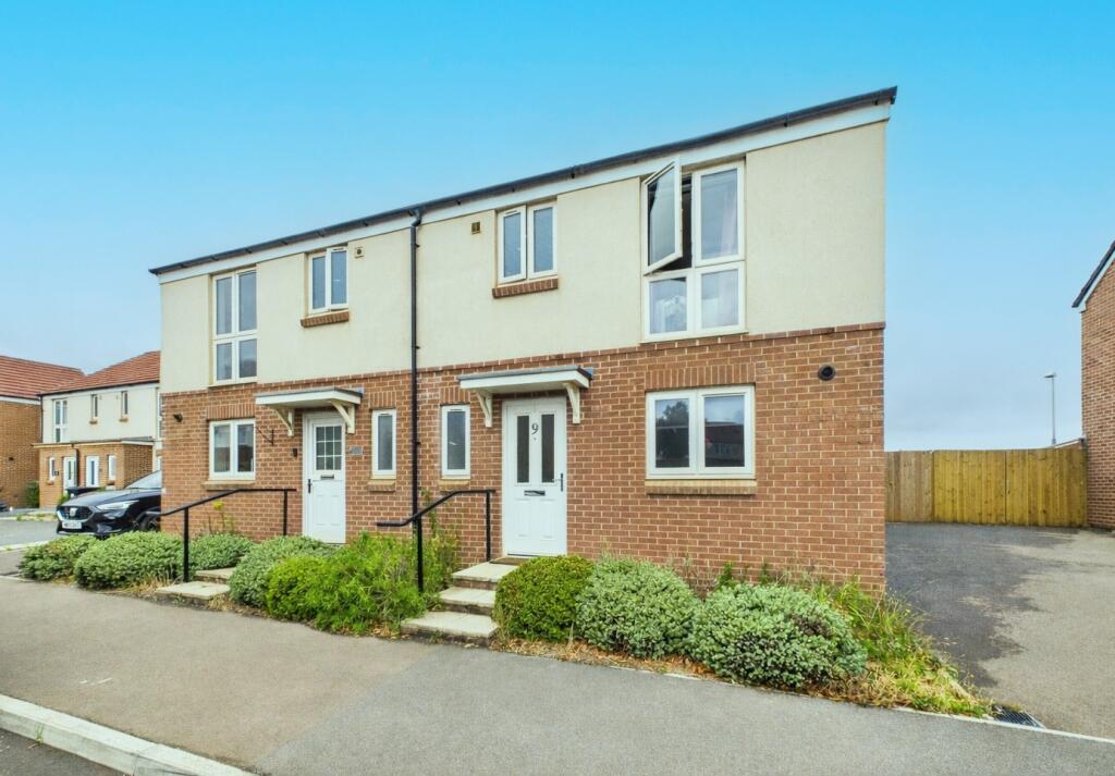 Main image of property: Kingfisher Drive, Lydney, Gloucestershire, GL15 5FX