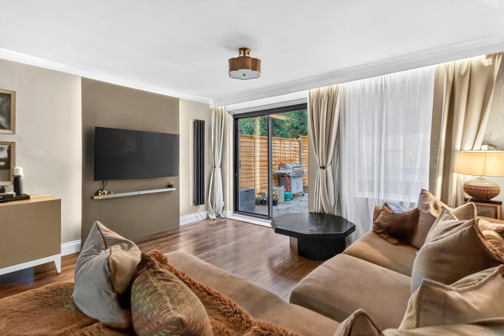 Knightswood, Bracknell, RG12 photo 2