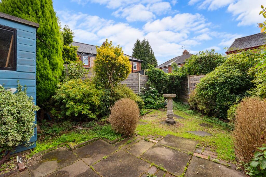 House in Salford, Greater Manchester - View 4