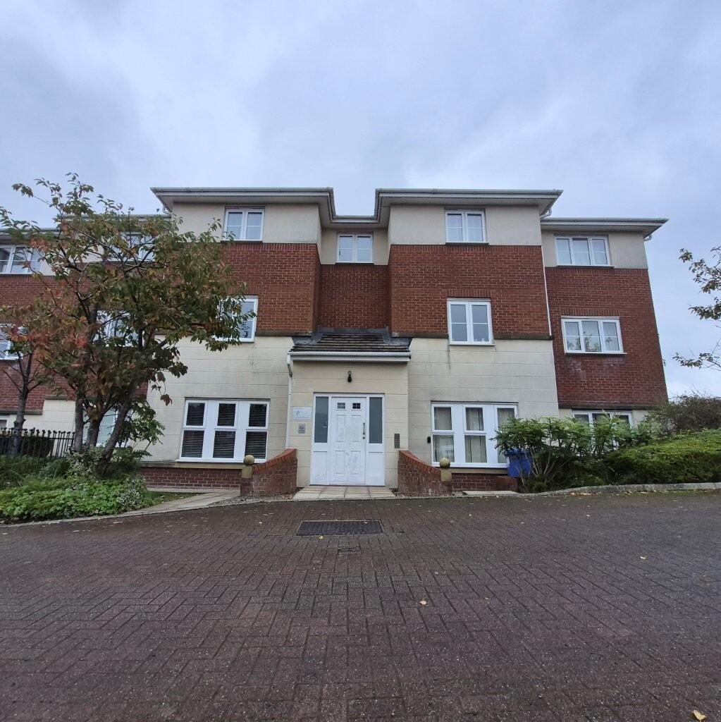 2-bed flat on Ash Wood Court, CHORLEY, £80,000