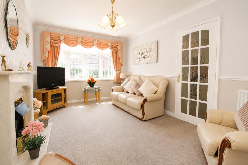 House in Hull - View 4