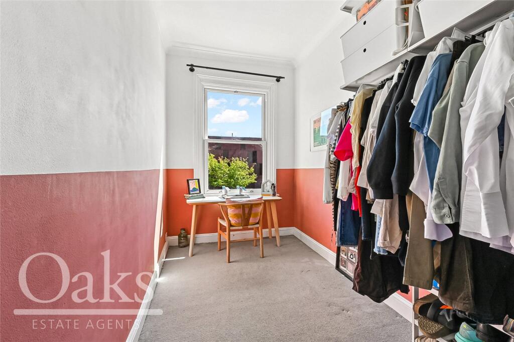 Apartment in London - View 4
