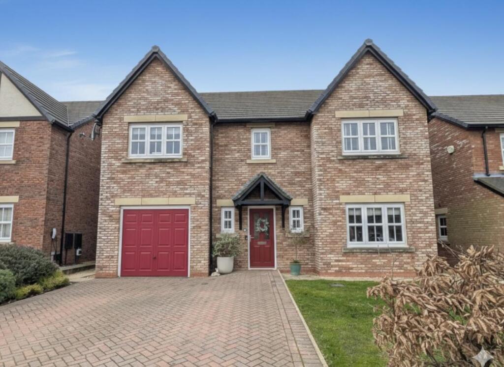 Main image of property: Old Tarnbrick Way, Kirkham