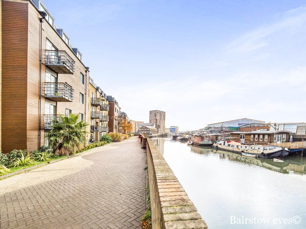 Main image of property: Hewetts Quay, Barking, IG11
