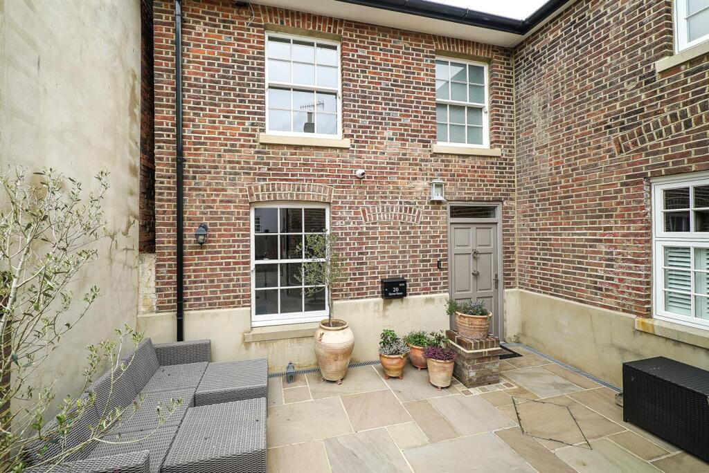 Additional image 38 of Queen Street, St. Albans