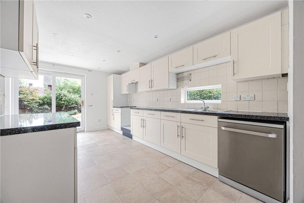 House in Reading - View 2