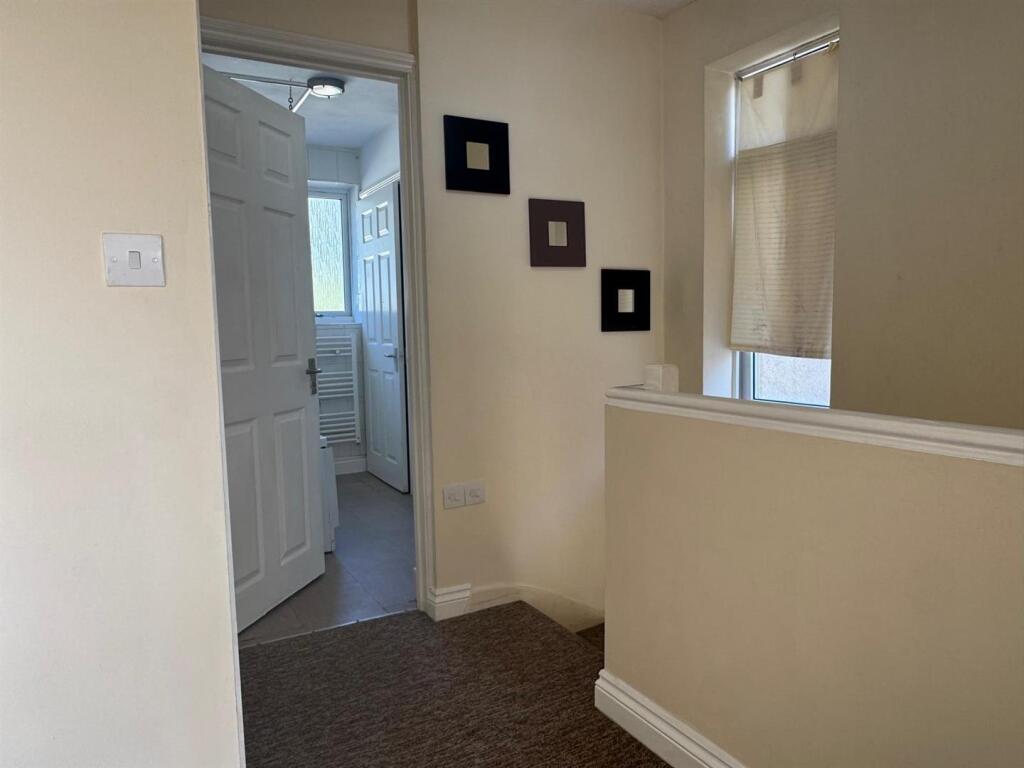 Apartment in Bristol - View 4