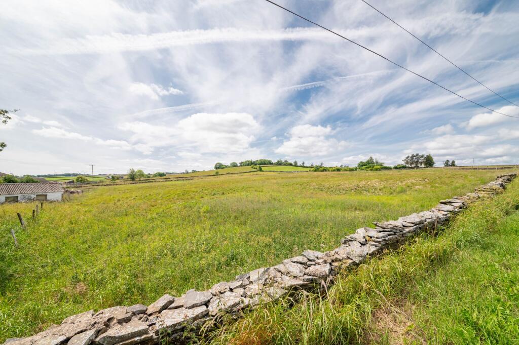 Cumberworth, Wall Nooks, HD8 photo 4
