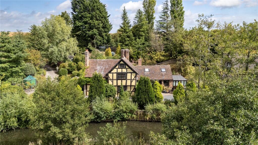 Main image of property: Cleobury Mortimer, Kidderminster, Shropshire, DY14