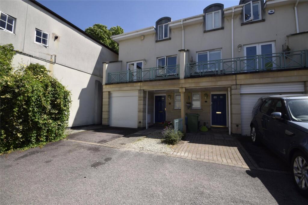 Main image of property: Sheldons Court, Winchcombe Street, Cheltenham, Gloucestershire, GL52