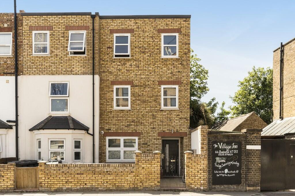 Boston Road, London, W7 photo 4