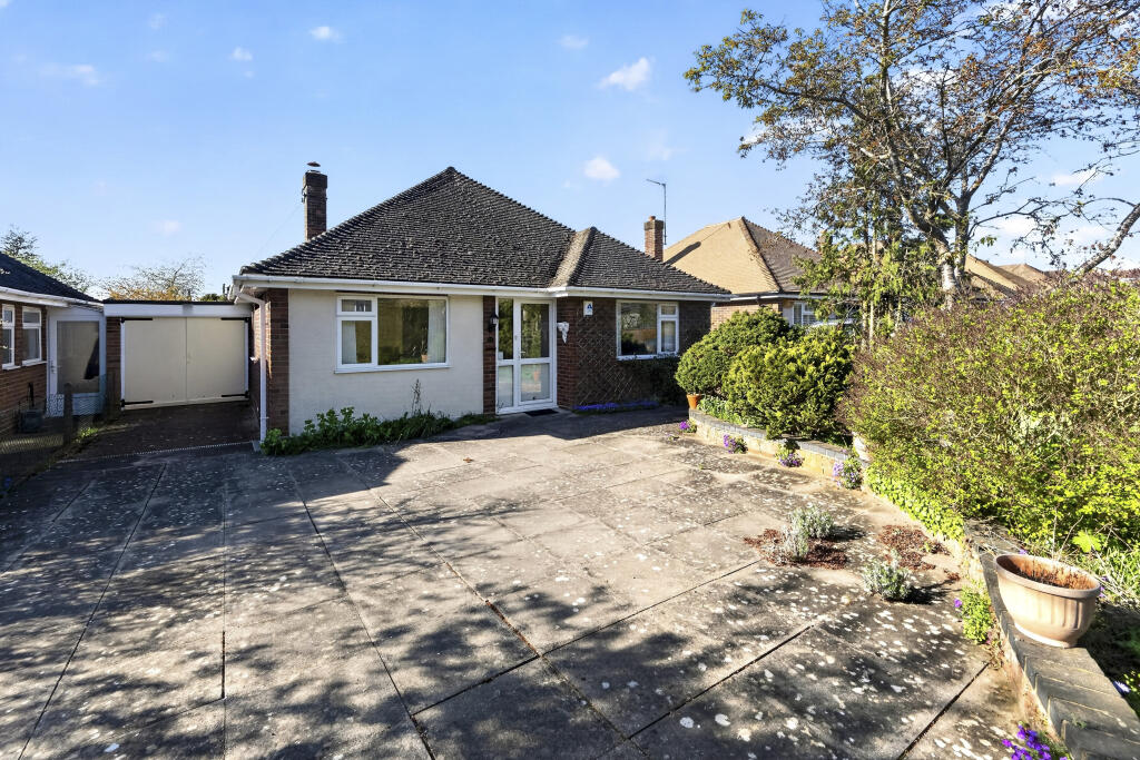Main image of property: Highlands Road, Buckingham, MK18