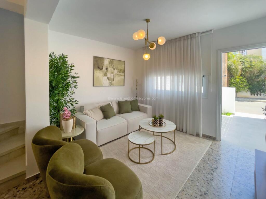 Main image of property: Paralimni