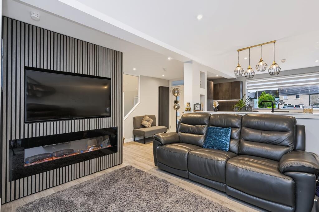 House in Falkirk - View 2