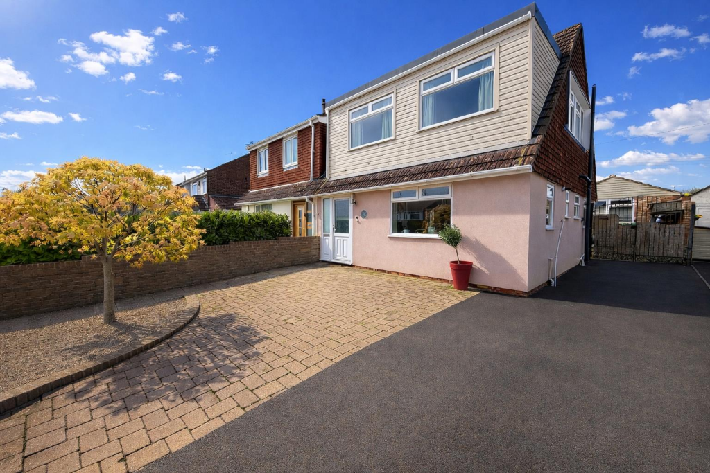 Main image of property: Westward Drive, Pill