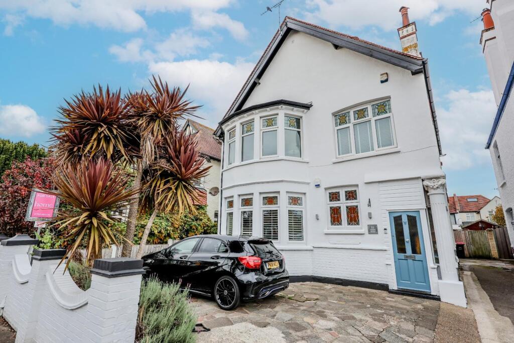 Main image of property: Leigh Road, Leigh-on-Sea