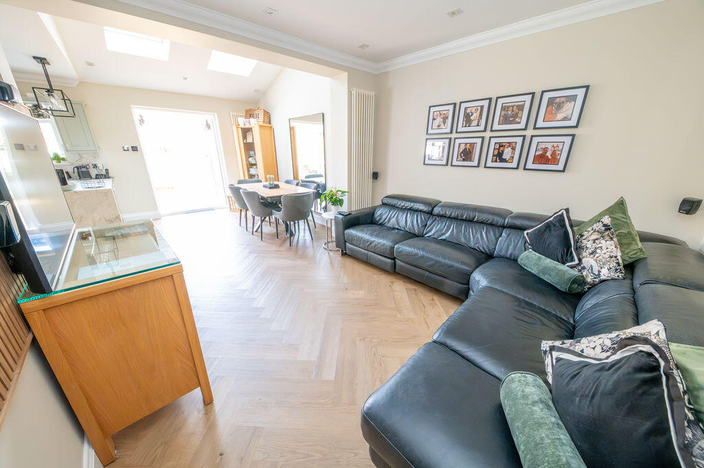 House in Portsmouth - View 4