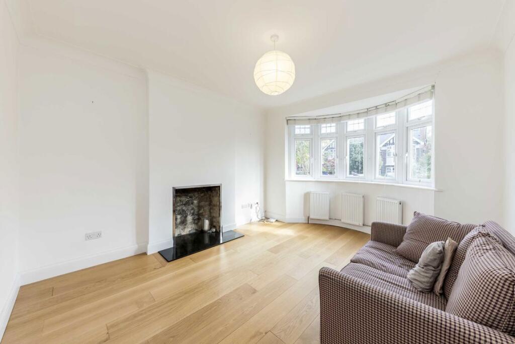 House in London - View 3