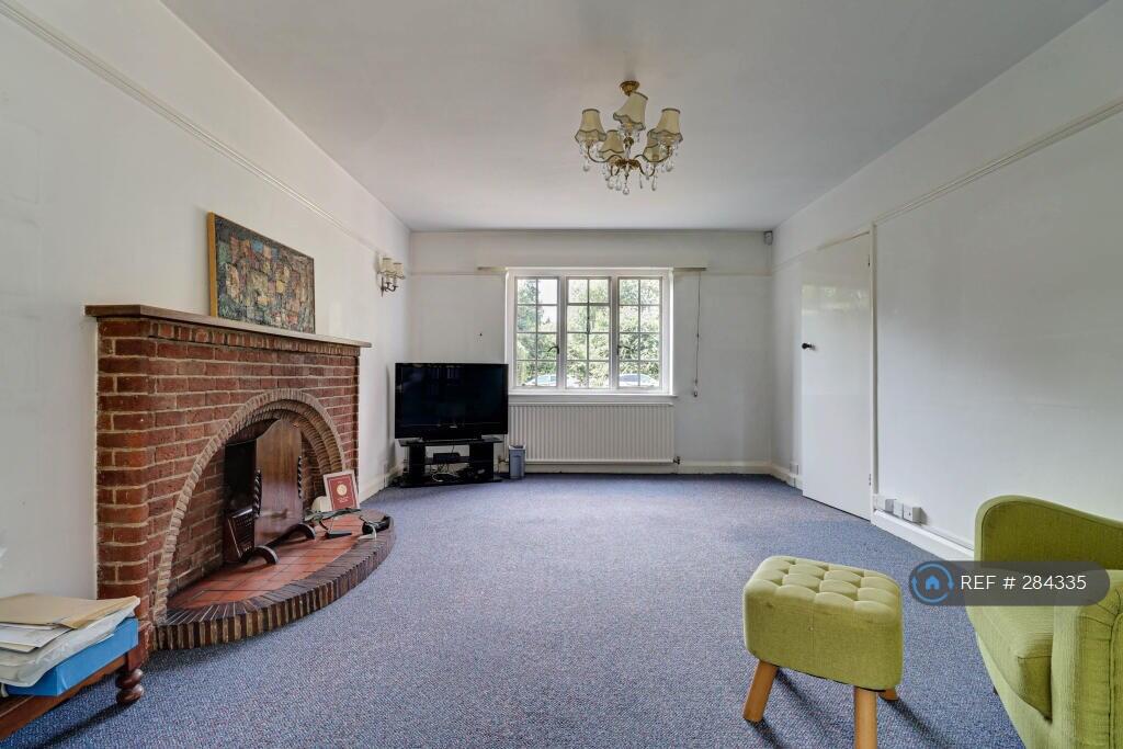 Additional image 3 of Southdown Road, Harpenden, AL5