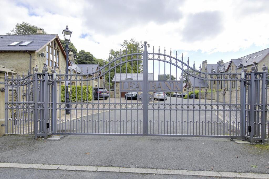 Additional image 40 of Lea Bank Hall, College Lane, Rawtenstall, Rossendale - Incredible, Spacious Apartment In Unique, Exclusive Gated Setting