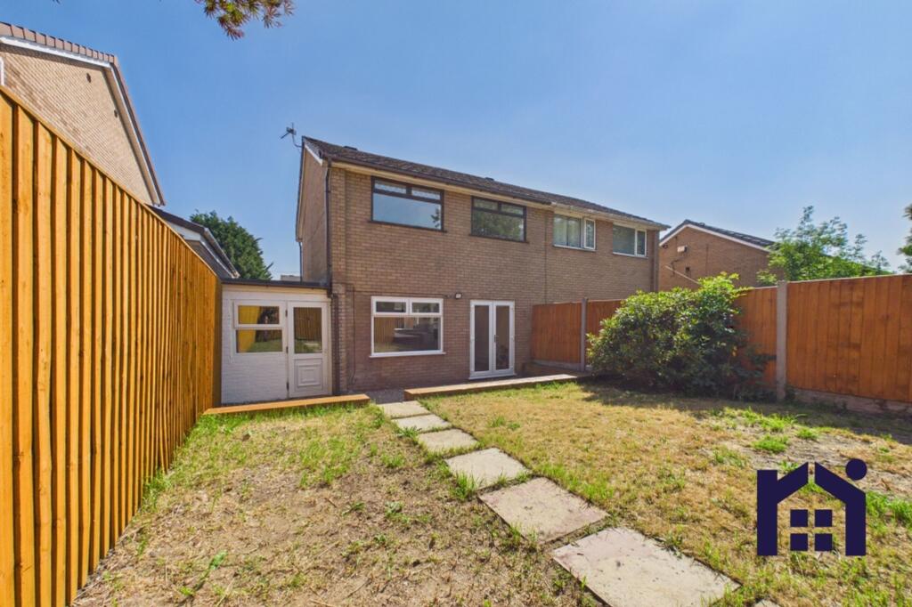 Langdale Grove, Whittle-Le-Woods, PR6 7NU photo 4