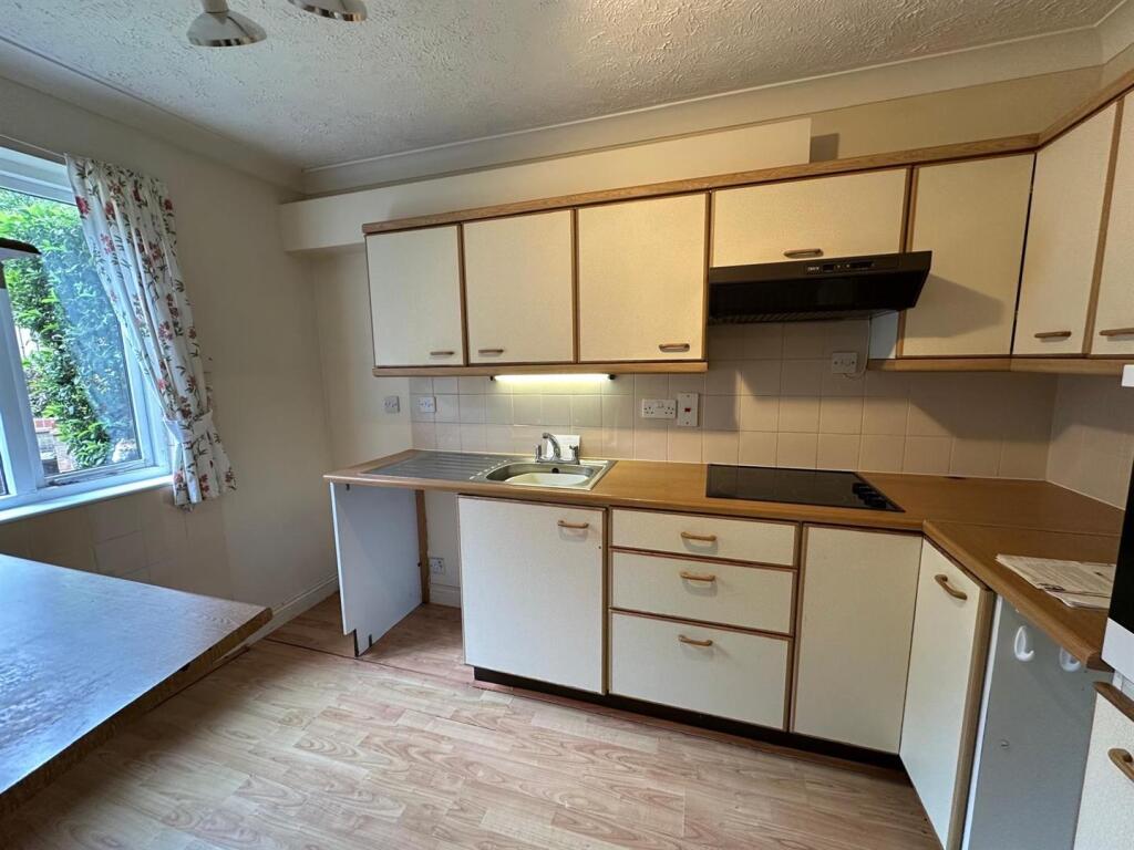 The Grove, Stowmarket photo 5
