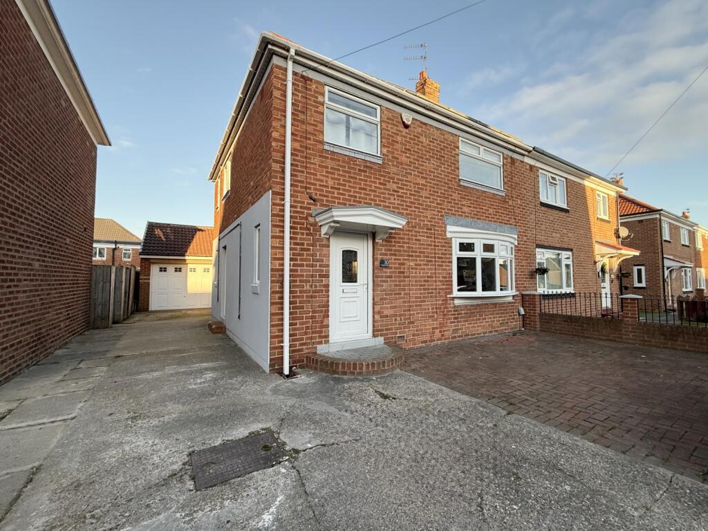 3-bed semi-detached on Rothbury Road Sunderland, SR5, £149,950