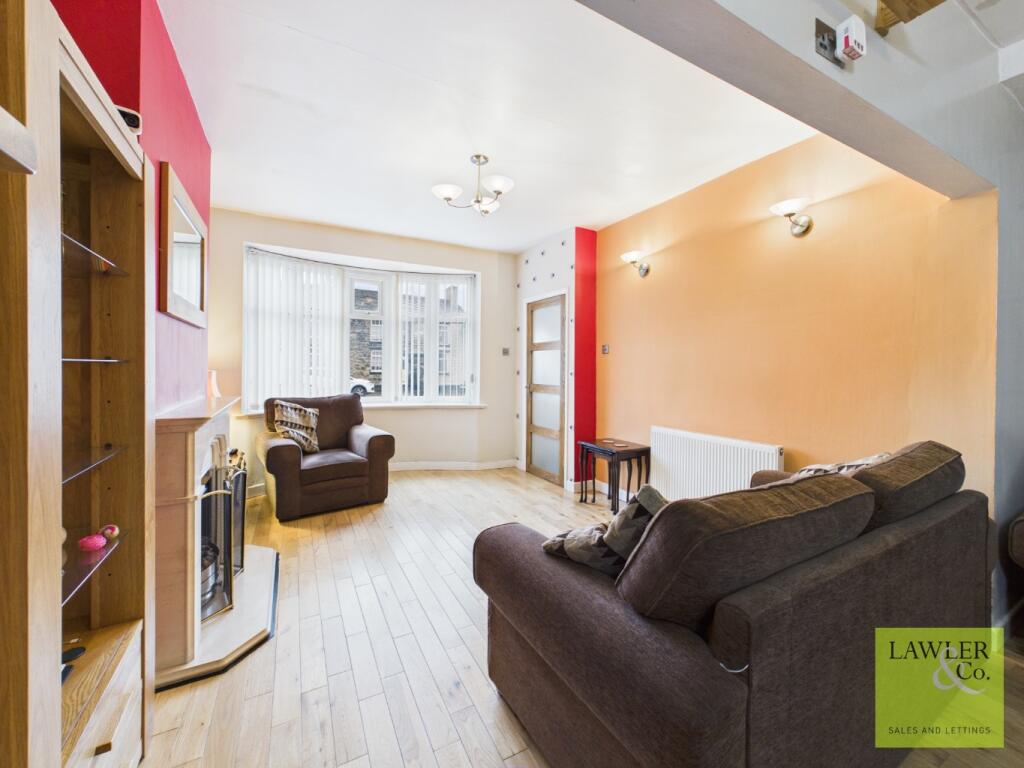 Talbot Road, Newton, Hyde, Greater Manchester, SK14 4EX photo 4