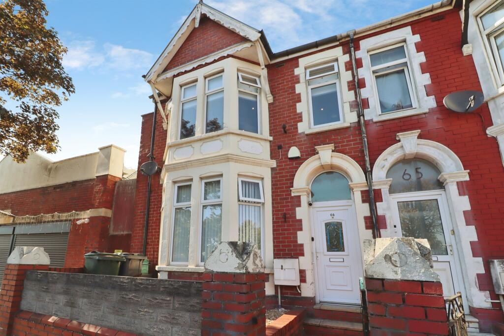 Main image of property: Broad Street, Barry