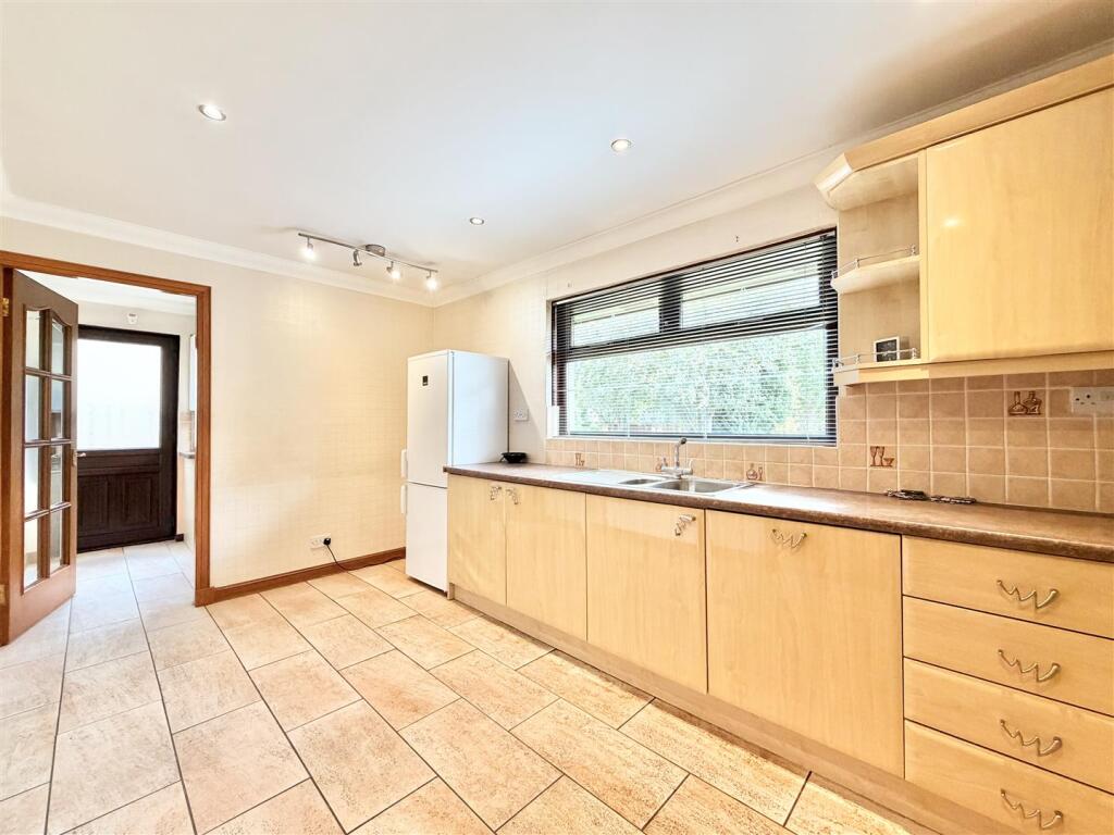 House in Motherwell - More