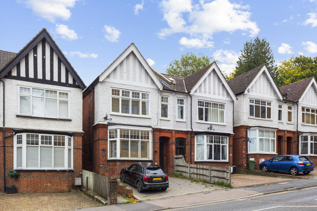 Main image of property: London Road, Sevenoaks, TN13
