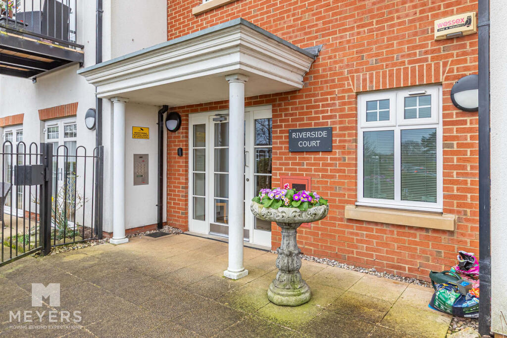 Main image of property: Tuckton Road, Bournemouth, BH6 3