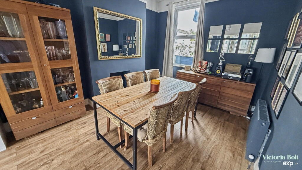 House in Plymouth - View 4