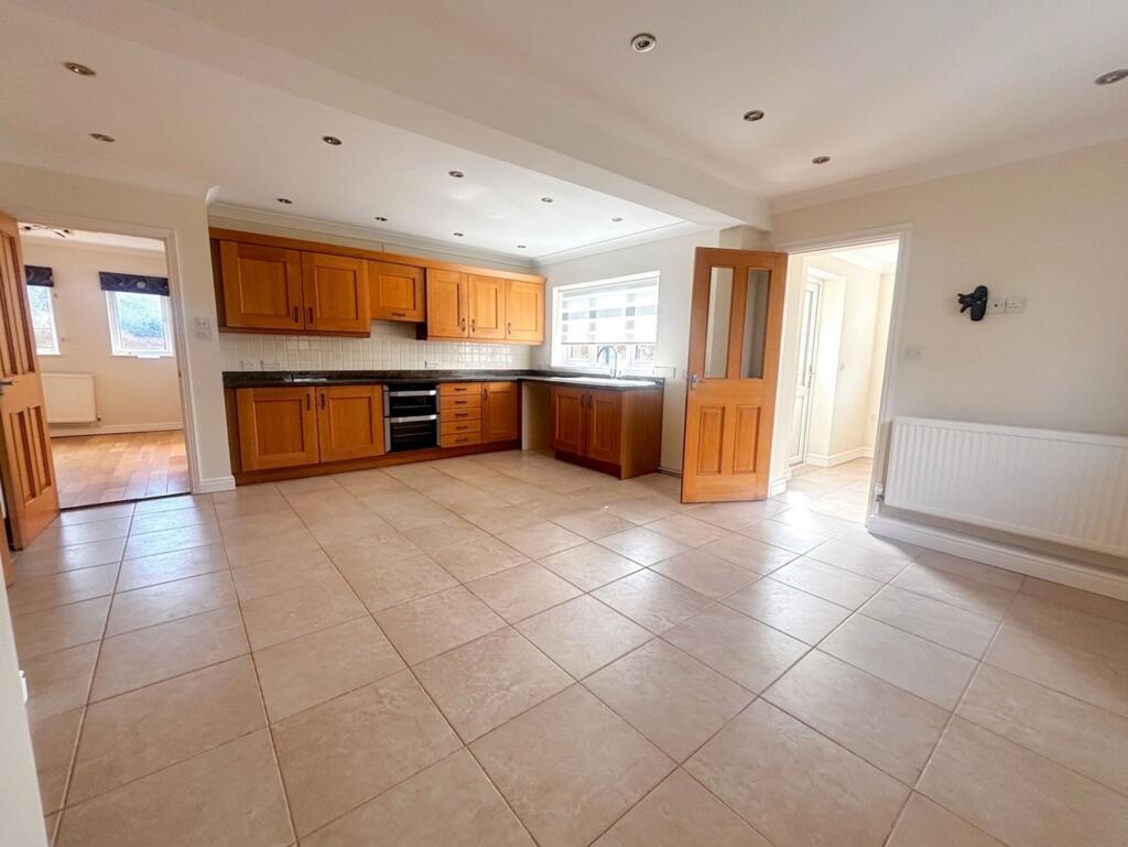 House in Wotton-under-Edge, Tytherington - View 5