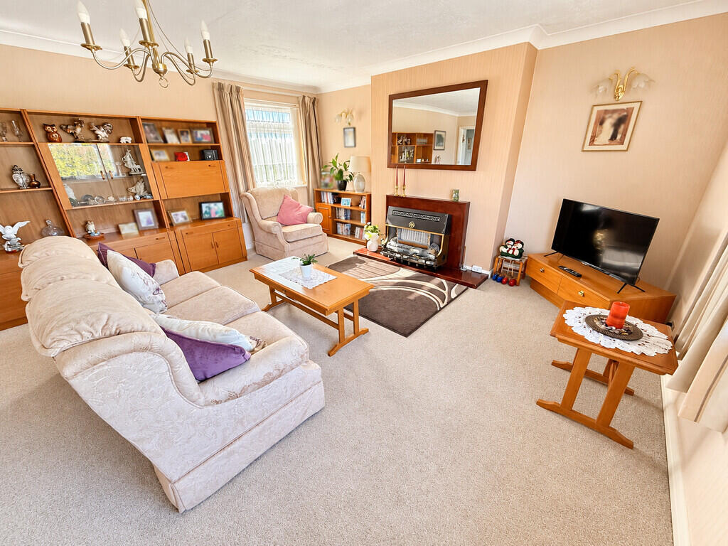 Apartment in Brighton - View 4