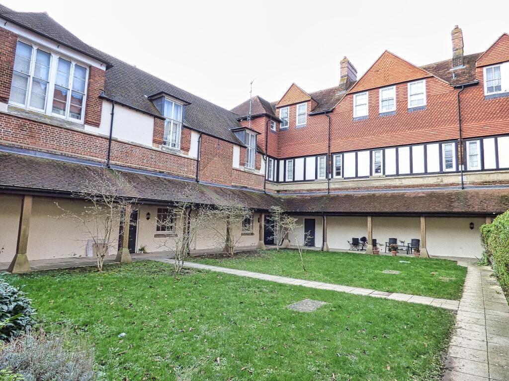 Main image of property: St. Mary's, Wantage, Oxfordshire