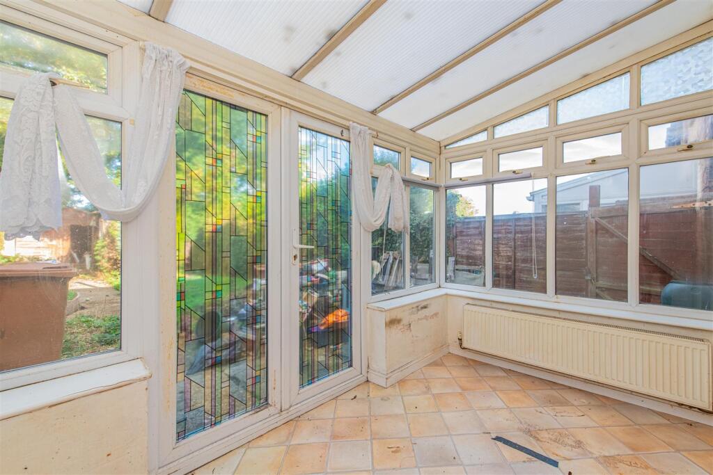 Birchfield Road, Wellingborough photo 4