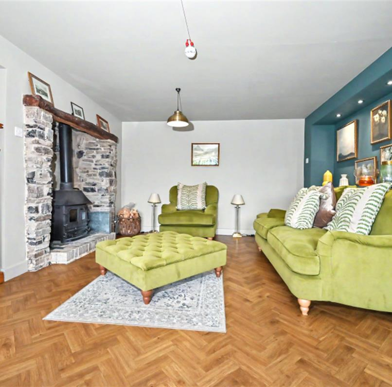 House in Derby - View 5