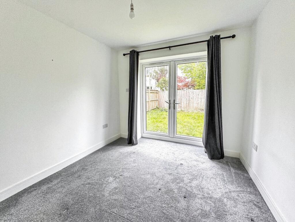 School Road, Durrington, Salisbury - View 5