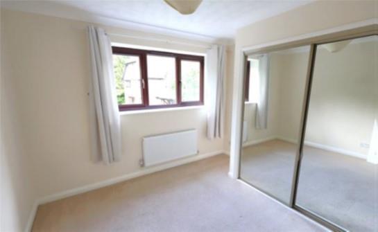 House in Guildford - View 4