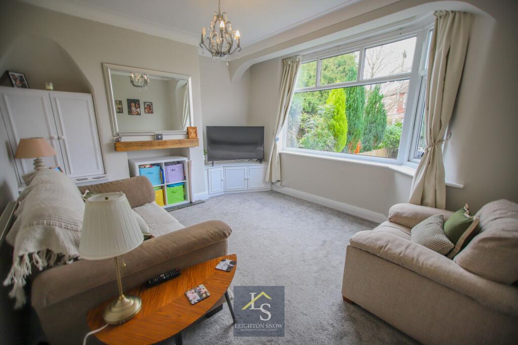Tideswell Road, Hazel Grove, SK7 photo 3