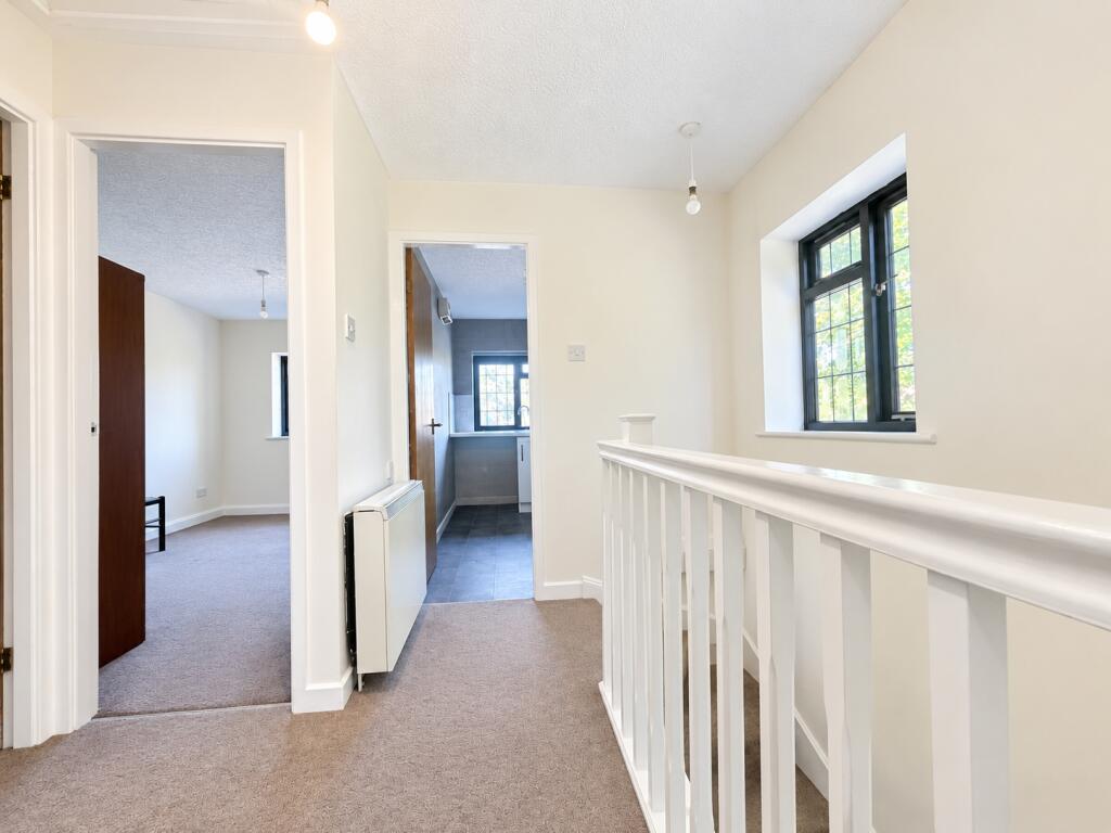 1 bedroom maisonette for rent