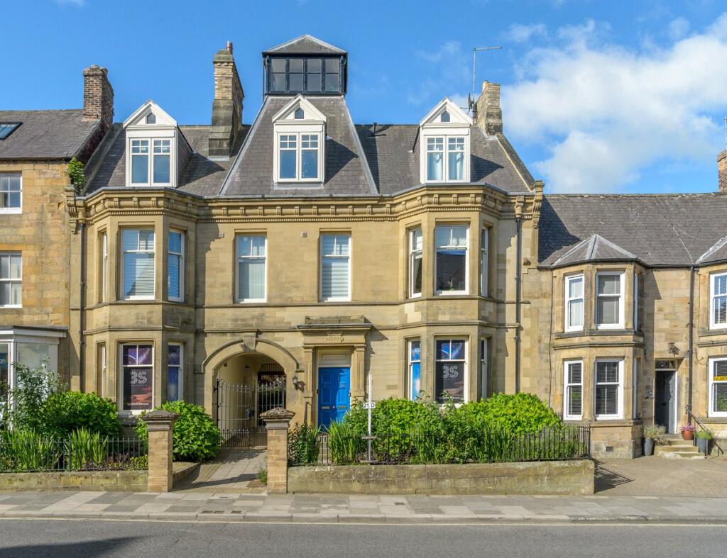 Main image of property: Bondgate Without, Alnwick, Northumberland, NE66