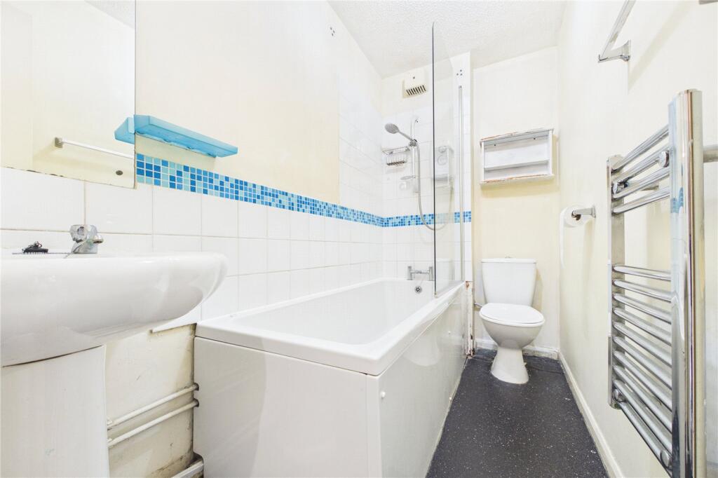 Apartment in Basingstoke and Deane, Basingstoke - View 5