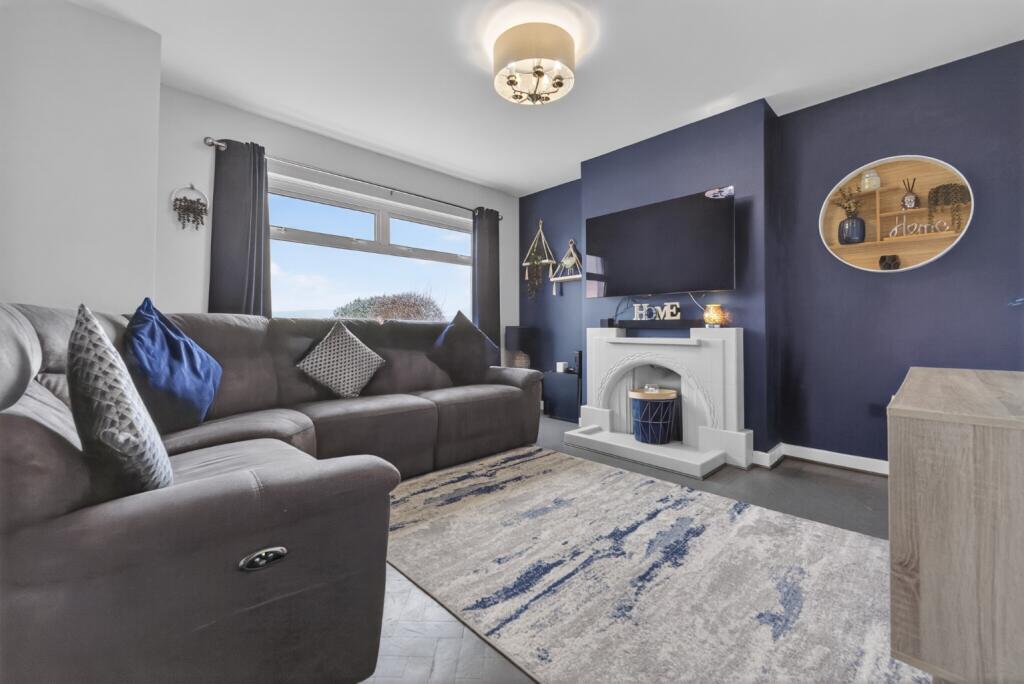 Countisbury Avenue, Llanrumney, Cardiff, CF3 5RS photo 4