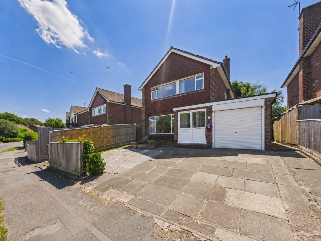 Main image of property: Hithercroft Road, High Wycombe, Buckinghamshire