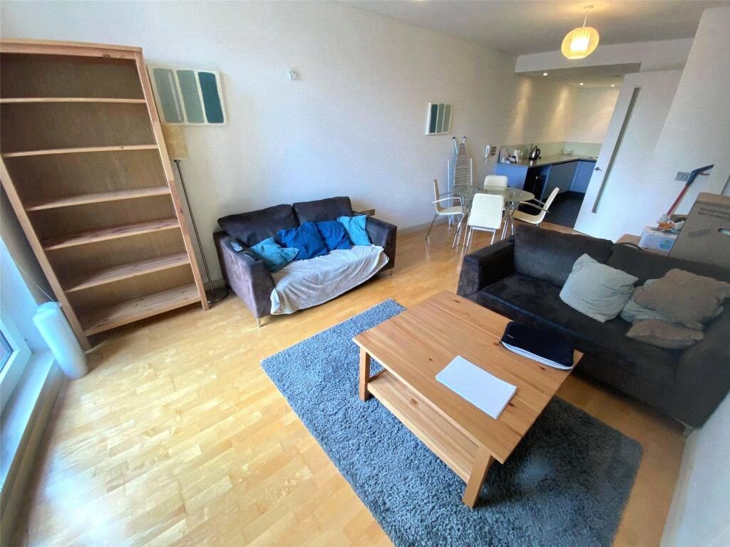 Apartment in Manchester - View 5
