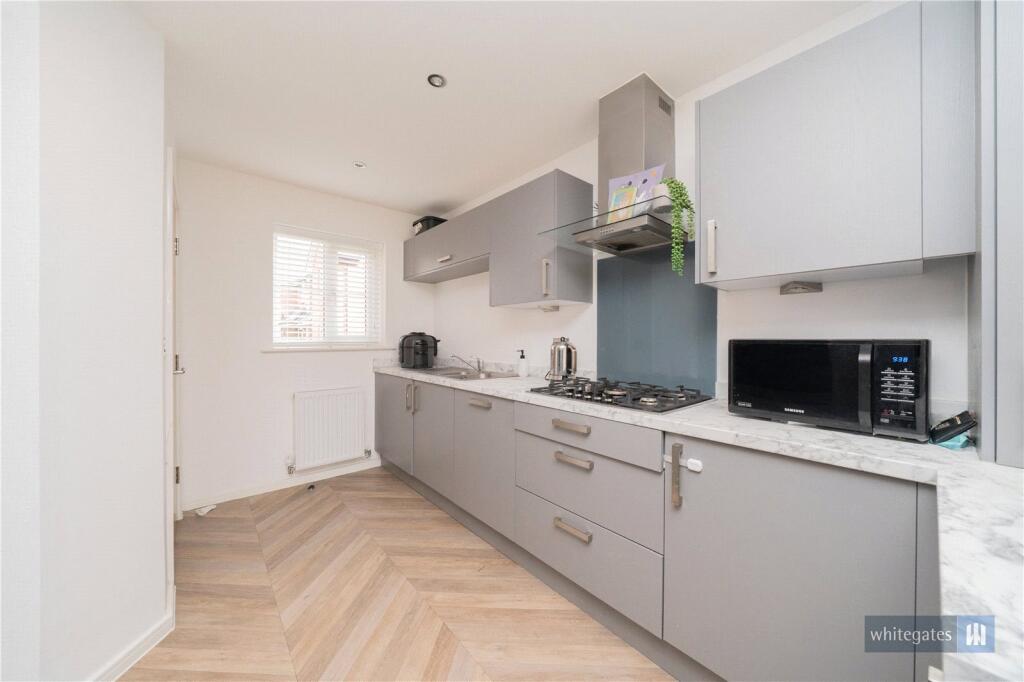 House in Knowsley, Liverpool City Region - View 4